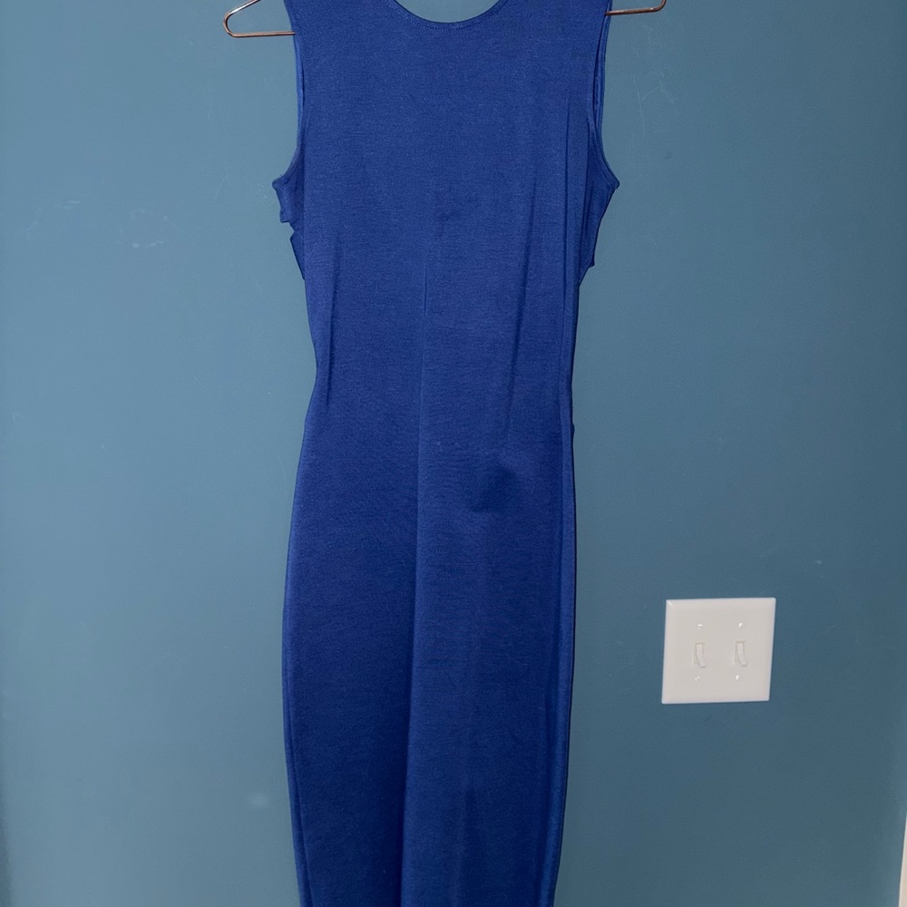 Elegant Blue Sleeveless Dress